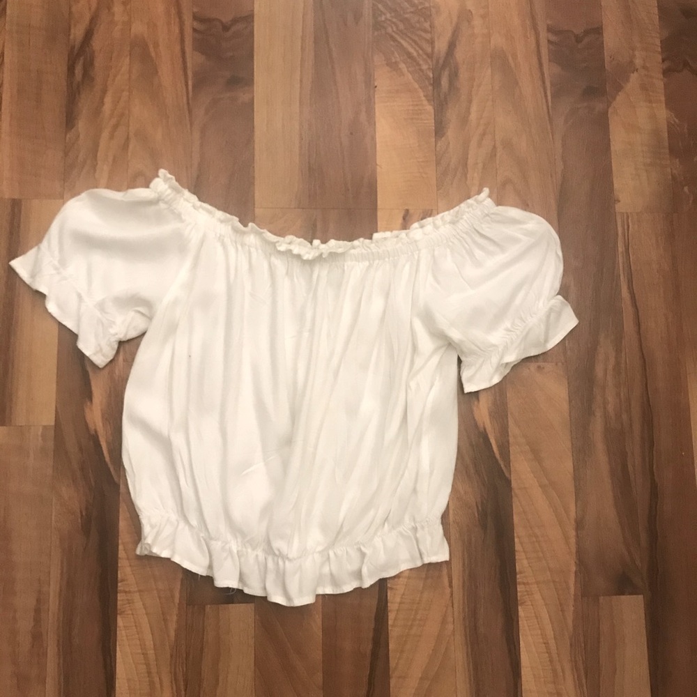 Cropped blouse